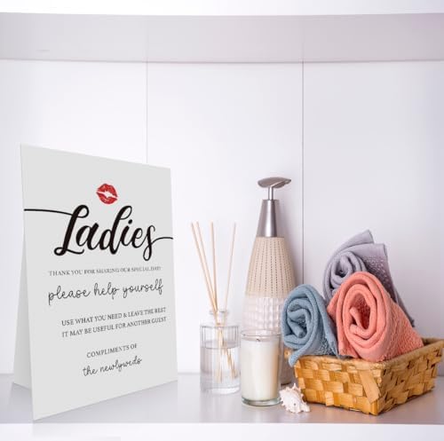 Wedding Favors Sign Set 8x11 Inch Ladies Gents